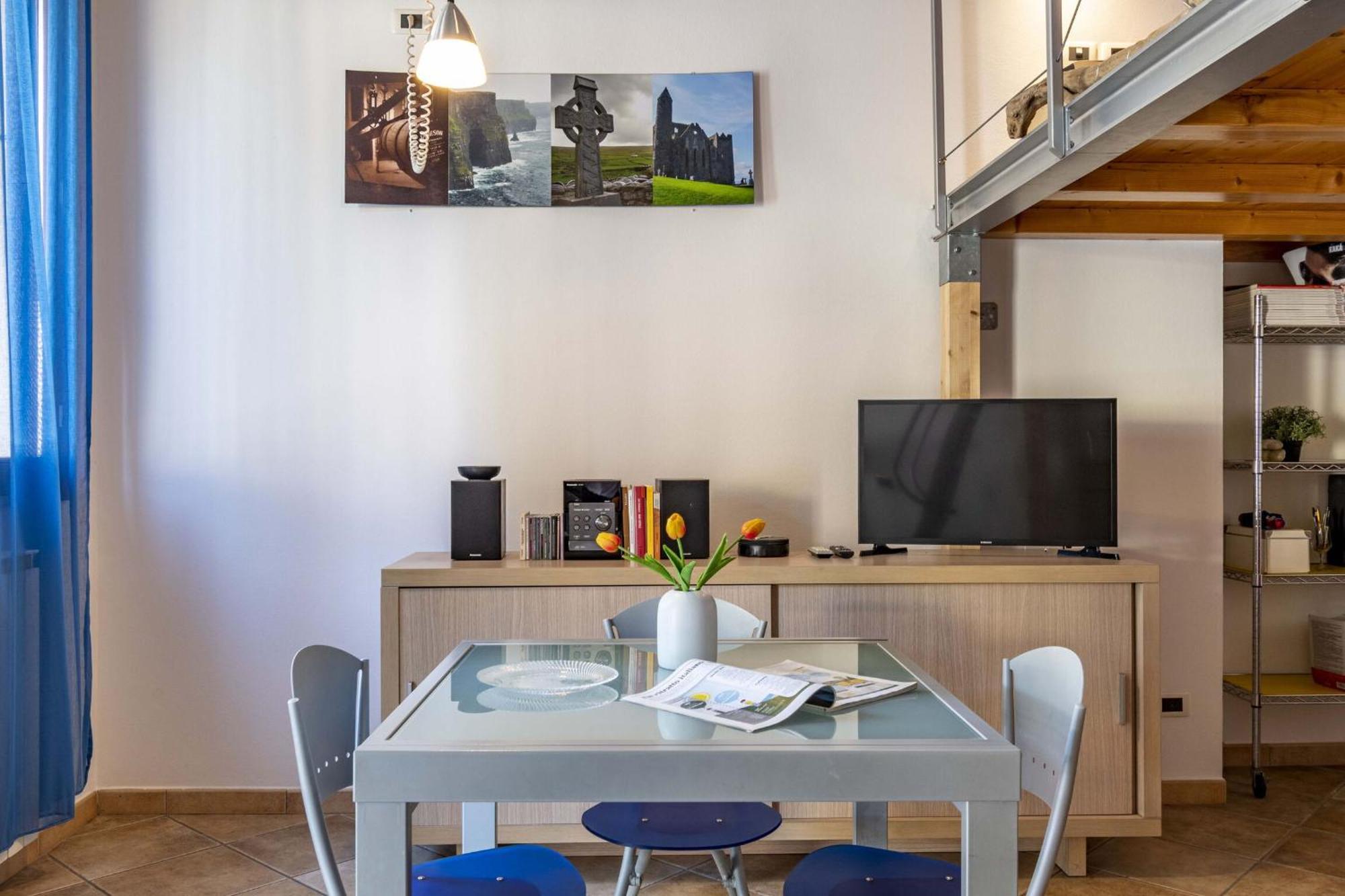 Italian Experience-Florentine Careggi Loft Florencia Exterior foto
